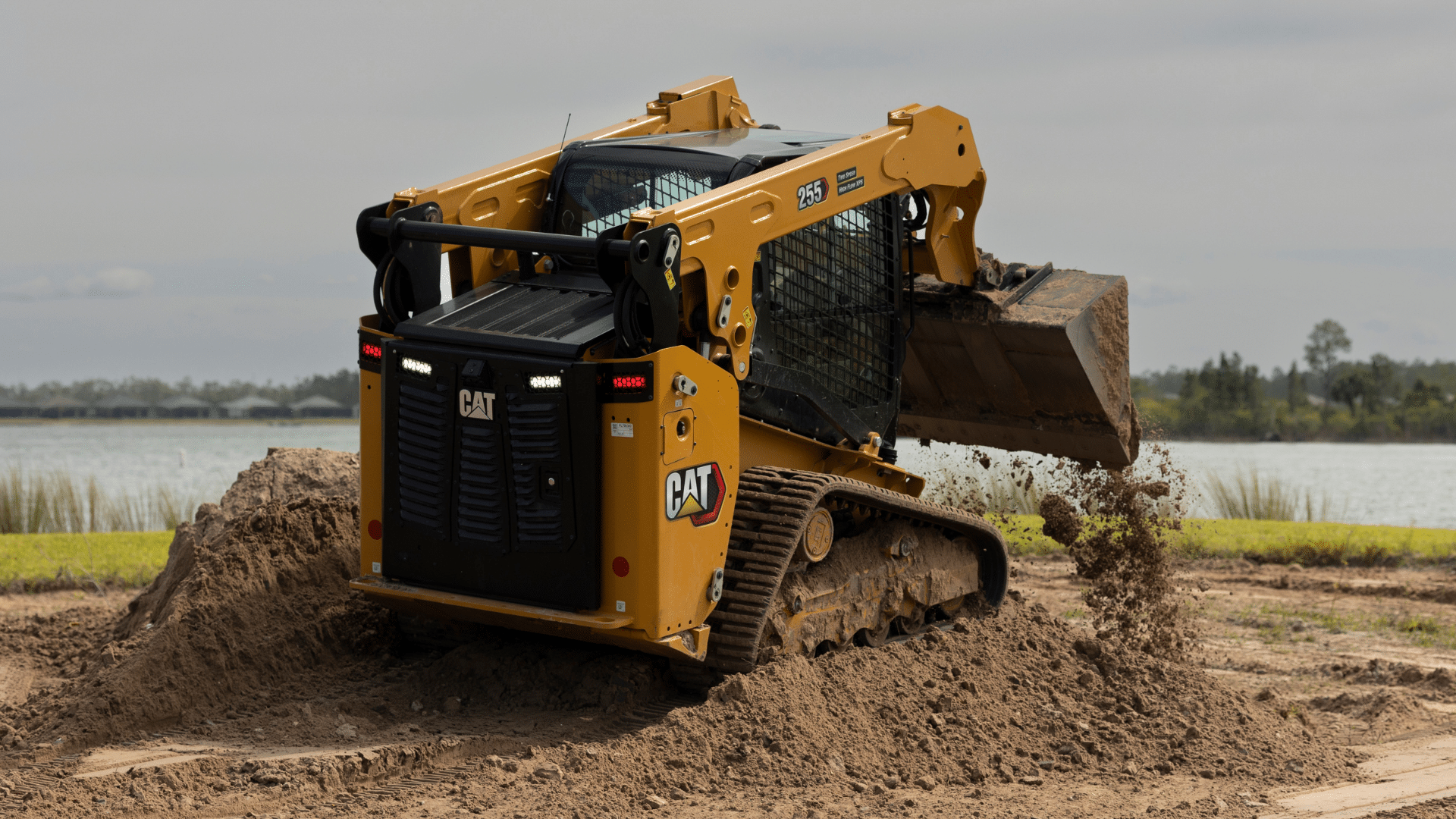 Cat 255 Compact Track Loader